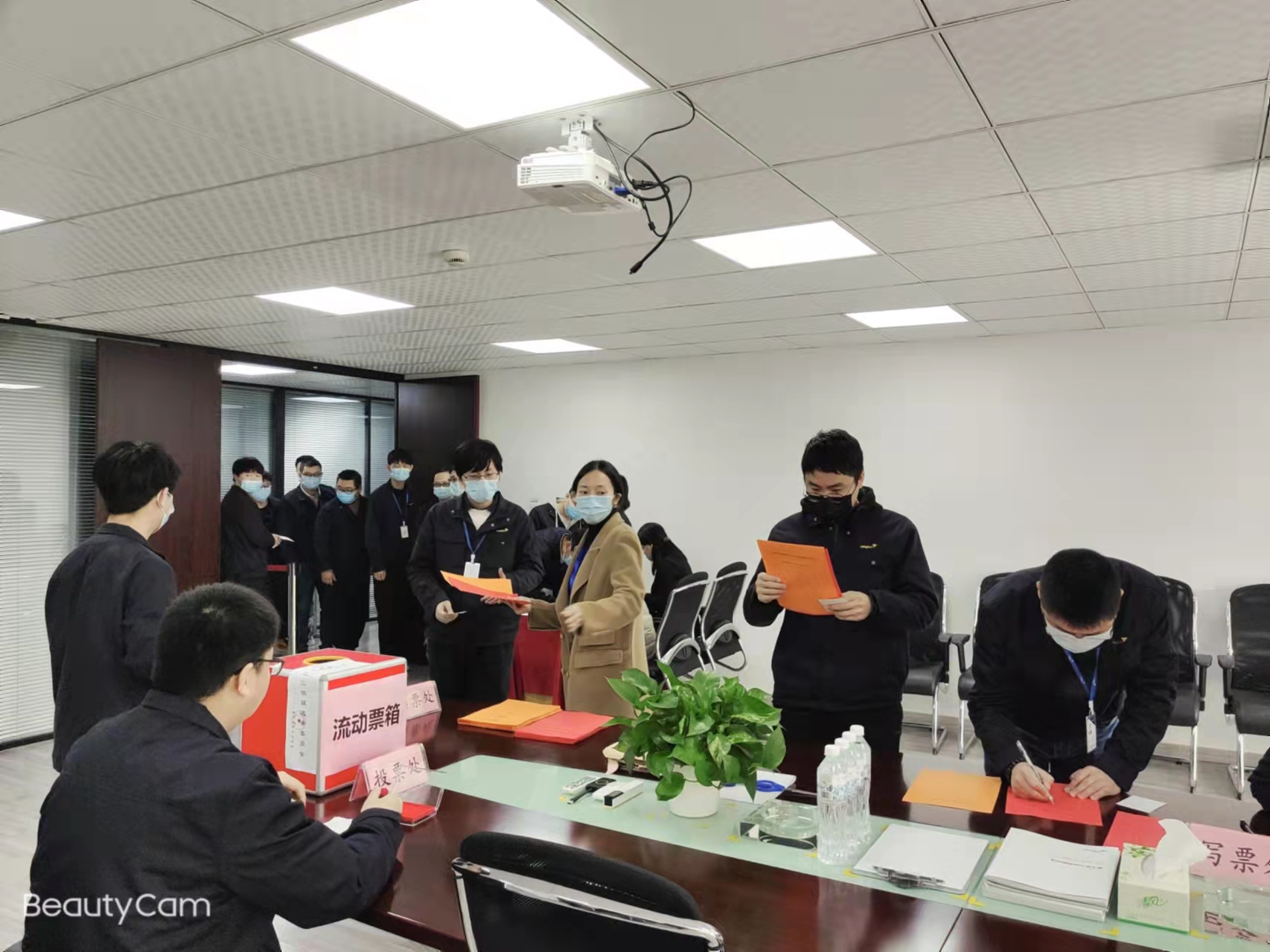 浙大万28官网下载最新版-亿万e网址pg-亿万28pg电子-亿万28网页版官方-亿万28入口网页版-亿万28网页在线玩-亿万28娱乐顺利开展人大代表换届选举投票工作